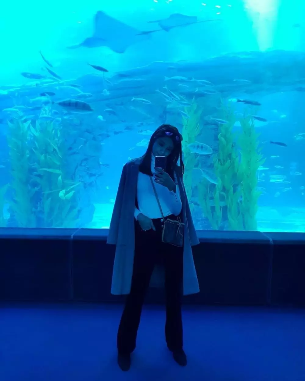 inspirasi outfit monokrom Mikha Tambayong instagram  inspirasi outfit monokrom Mikha Tambayong instagram