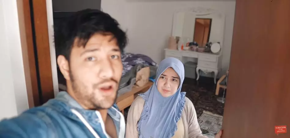 momen ammar zoni beri kejutan youtube