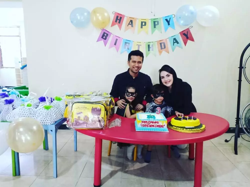 Seleb menikah di bawah 20 tahun instagram Seleb menikah di bawah 20 tahun instagram
