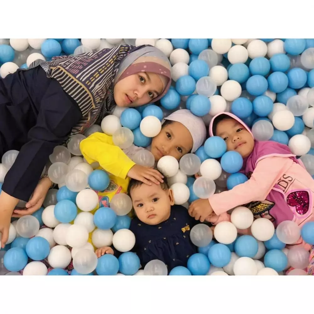 9 artis sinetron FTV bareng anak instagram