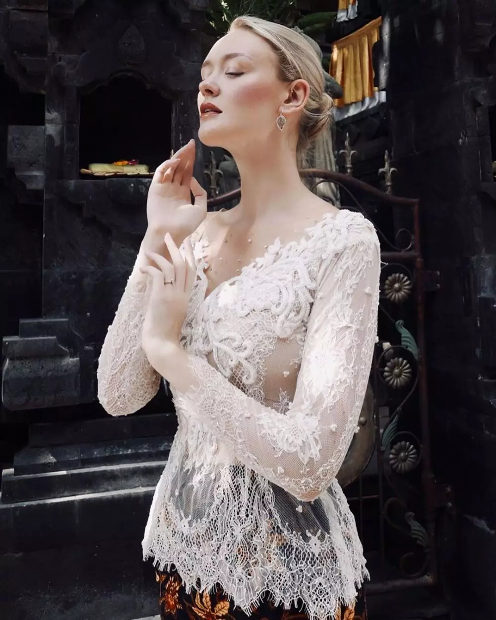 Potret terbaru wanita bule Muntilan Instagram