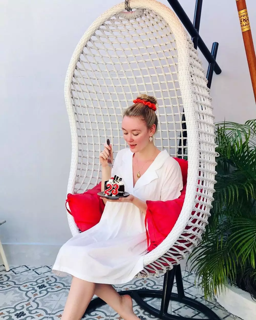 Potret terbaru wanita bule Muntilan Instagram