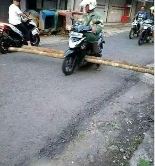 momen awkward sering dialami © 2020 brilio.net momen awkward sering dialami © 2020 brilio.net