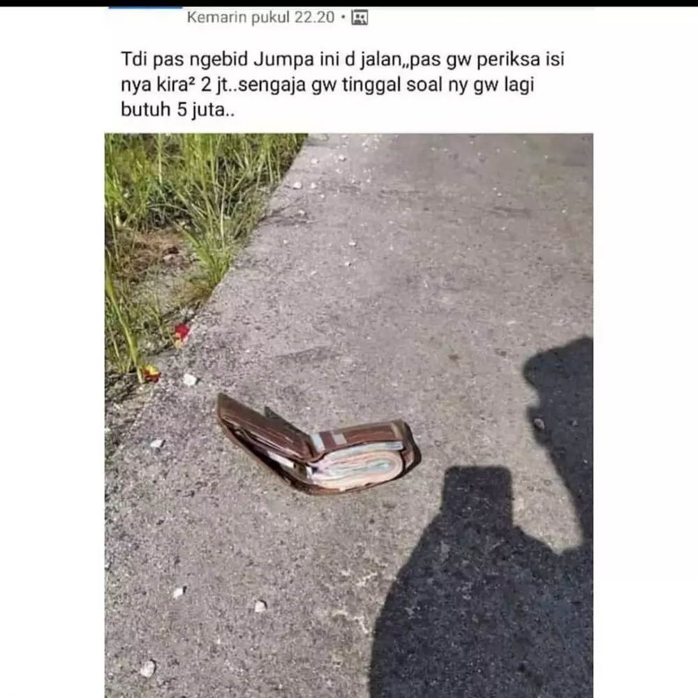 status FB lucu bikin tertipu © 2020 instagram.com