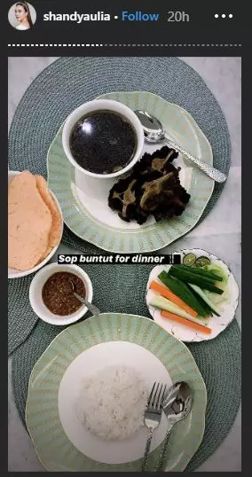 menu stay at home seleb © 2020 brilio.net