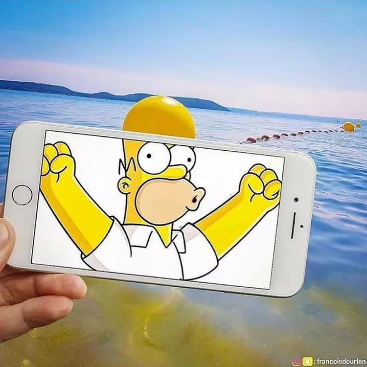 Perpaduan foto yang pas banget ini bikin tepuk jidat Instagram/ @francoisdourlen    Perpaduan foto yang pas banget ini bikin tepuk jidat Instagram/ @francoisdourlen