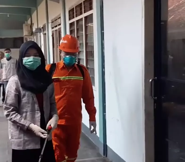 Momen Tiara Idol sosialisasi cegah Corona Instagram  Momen Tiara Idol sosialisasi cegah Corona Instagram