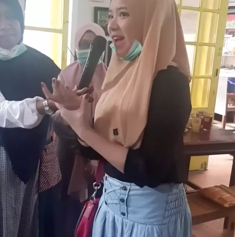 Momen Tiara Idol sosialisasi cegah Corona Instagram  Momen Tiara Idol sosialisasi cegah Corona Instagram