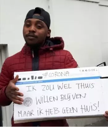 Potret tunawisma di tengah aturan social distancing Instagram/ @sheltersuit