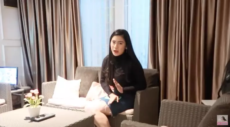 Potret kamar Felicya Angelista YouTube Potret kamar Felicya Angelista YouTube