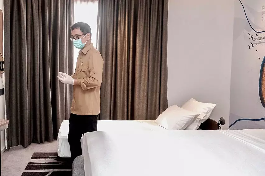 Wishnutama tinjau hotel untuk tenaga medis  Instagram