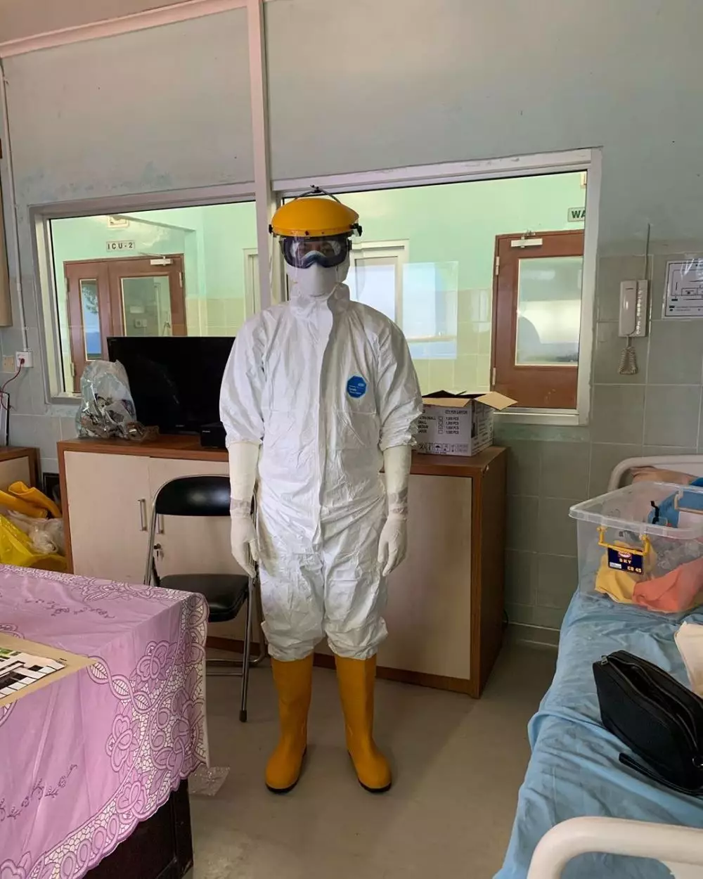 Perjuangan tim medis  © 2020 brilio.net