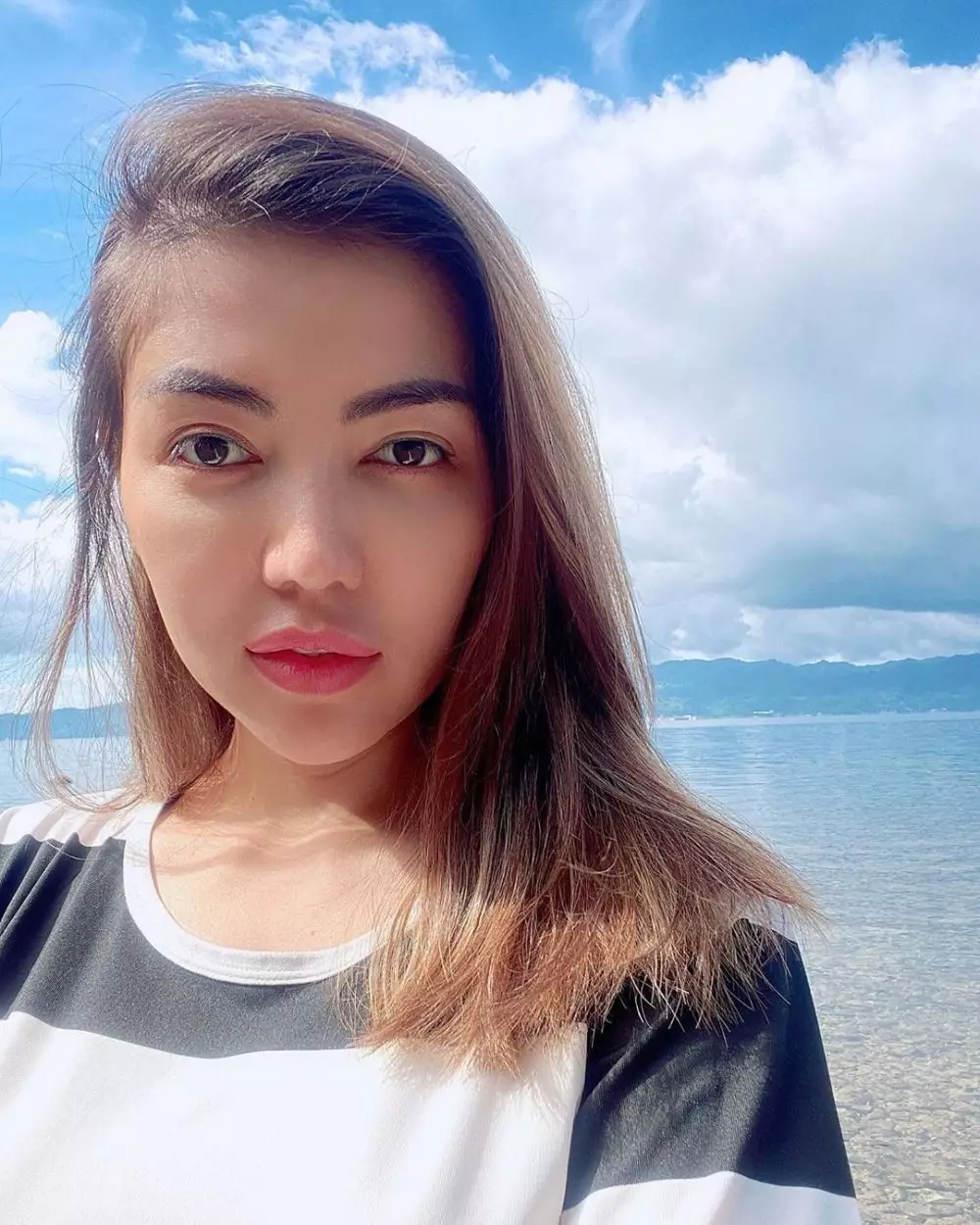 Potret karantina Bella Shofie di Ambon instagram