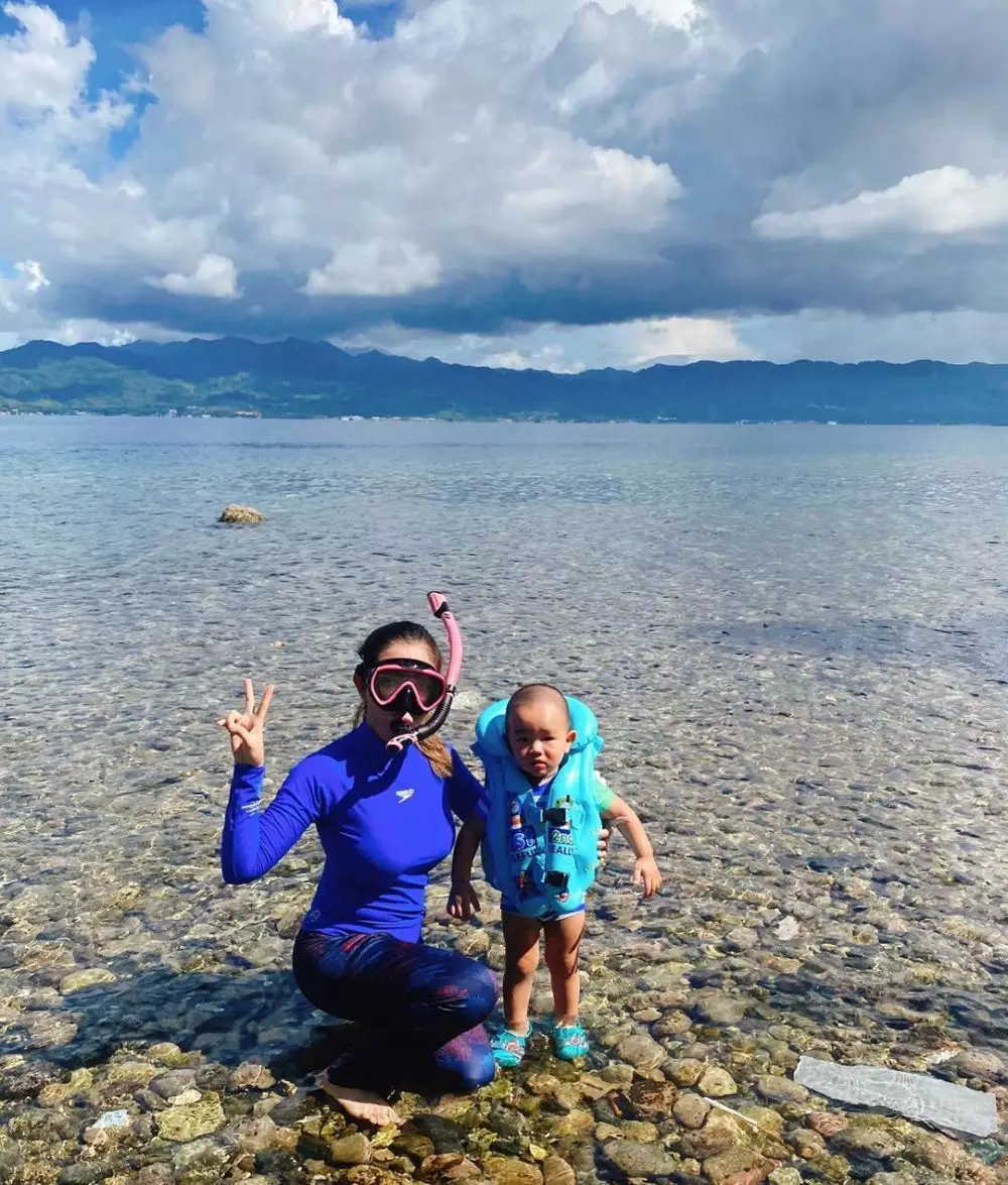 Potret karantina Bella Shofie di Ambon instagram