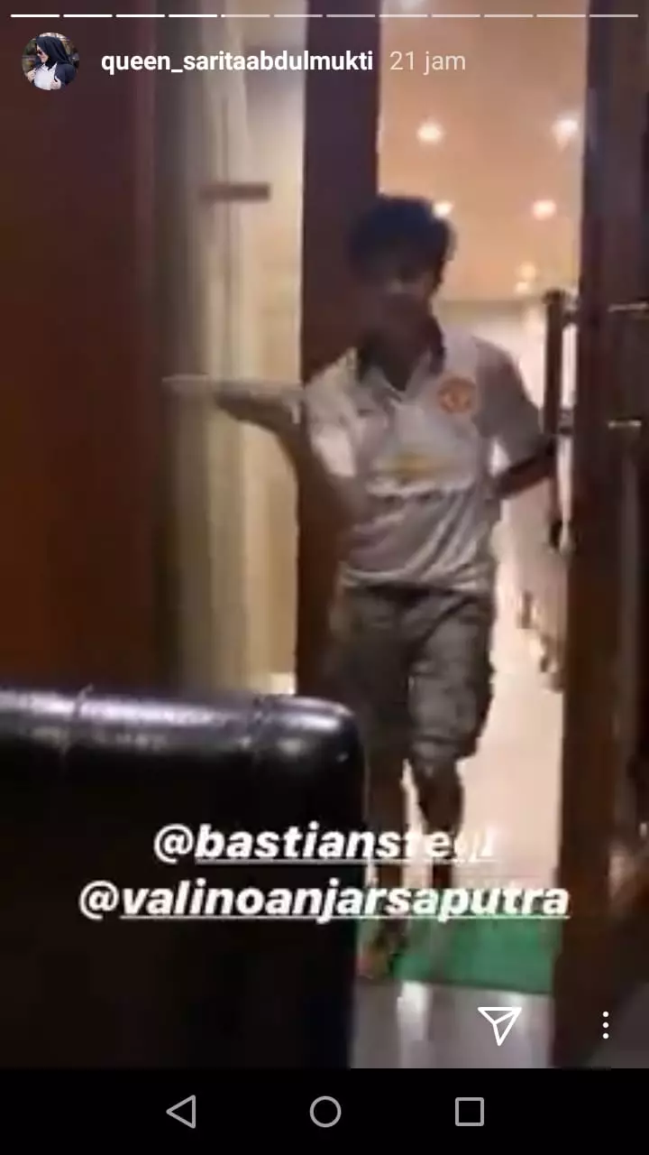 Bastian main piano Instagram