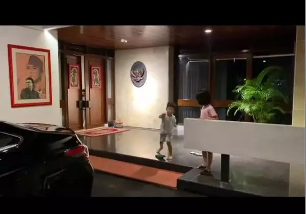 Momen Detri Warmanto ketemu anak  Instagram