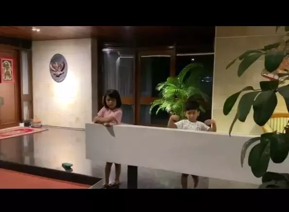 Momen Detri Warmanto ketemu anak  Instagram