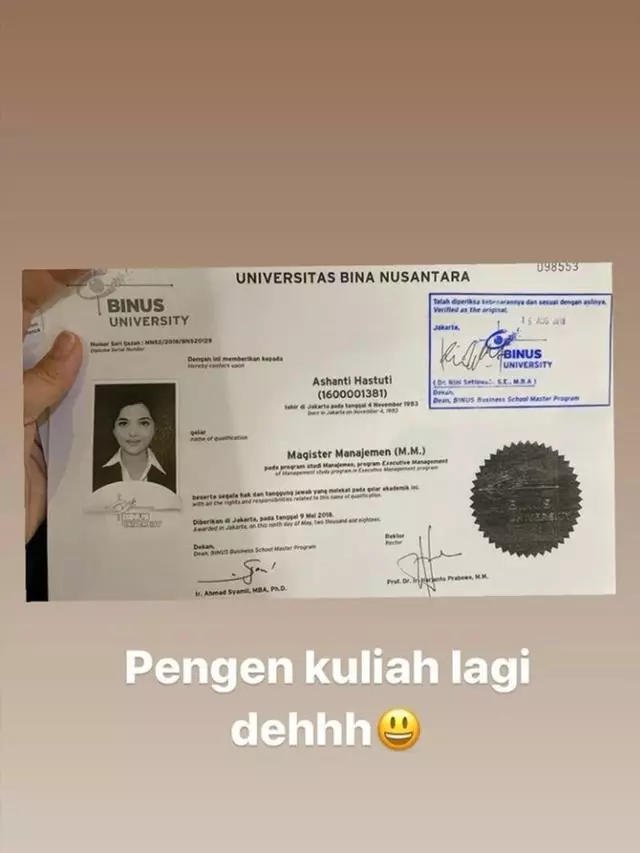 nama seleb di ijazah © 2020 brilio.net