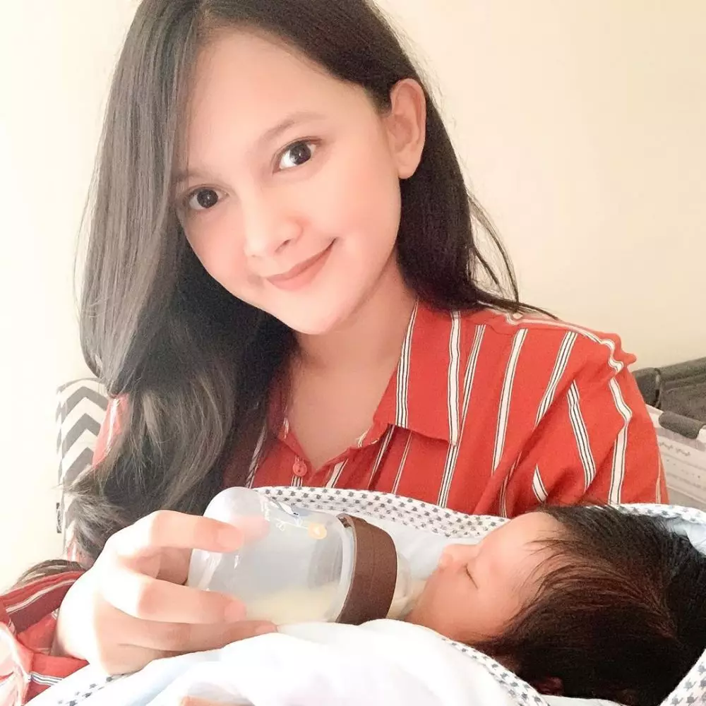 potret buah hati Entin instagram