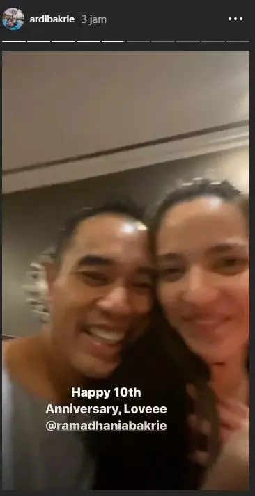 Momen ultah pernikahan Nia Ramadhani Instagram 