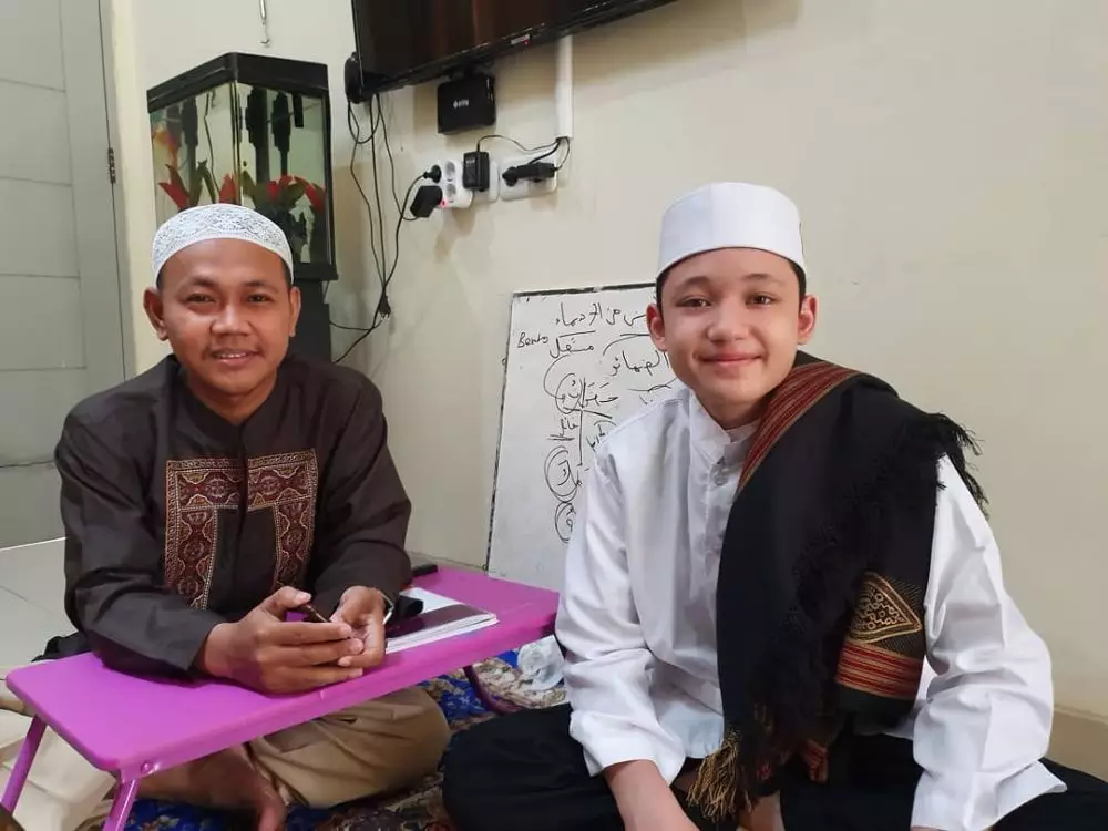 Gaya Alwi Raden Kian Santang © 2020 brilio.net Gaya Alwi Raden Kian Santang © 2020 brilio.net