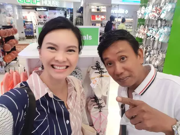 Potret terbaru Metha Instagram 