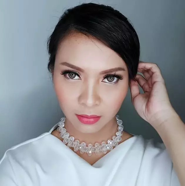 Potret terbaru Metha Instagram 