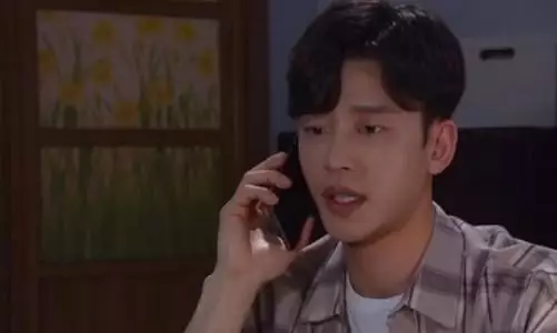 Beda tingkah 12 zodiak saat chattingan, sesuai nggak sama kamu? Instagram Beda tingkah 12 zodiak saat chattingan, sesuai nggak sama kamu? Instagram
