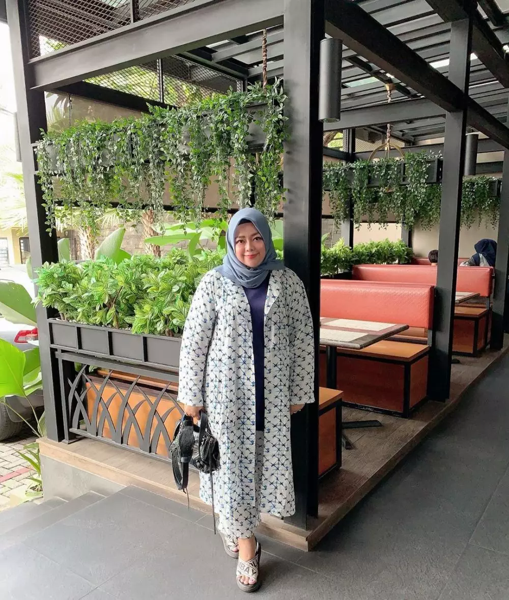 Pesona Erni Citra Sari instagram Pesona Erni Citra Sari instagram