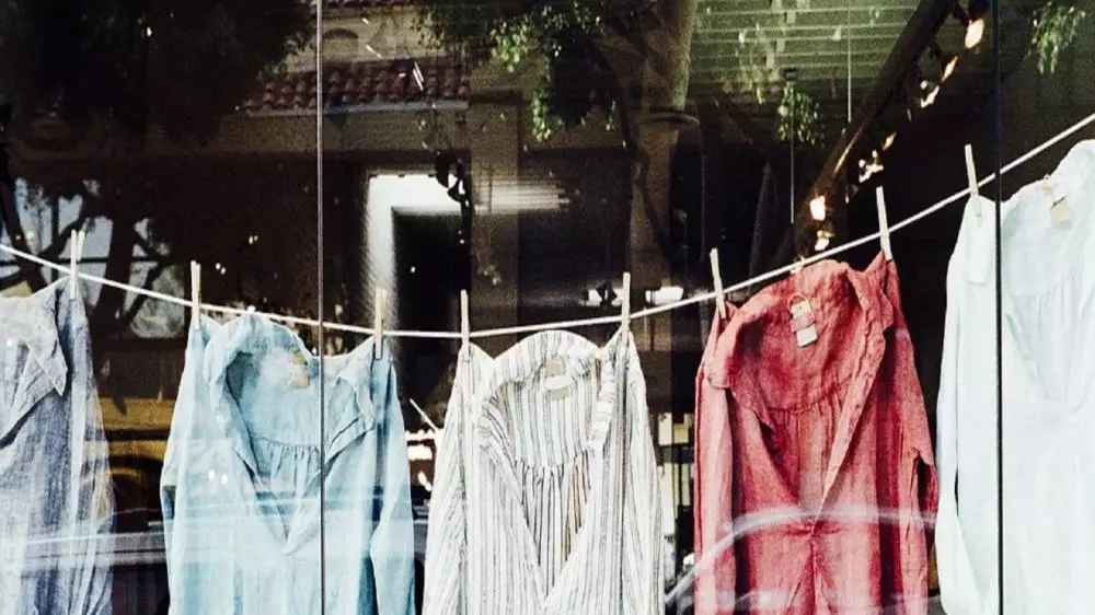 Corona di pakaian  © 2020 brilio.net