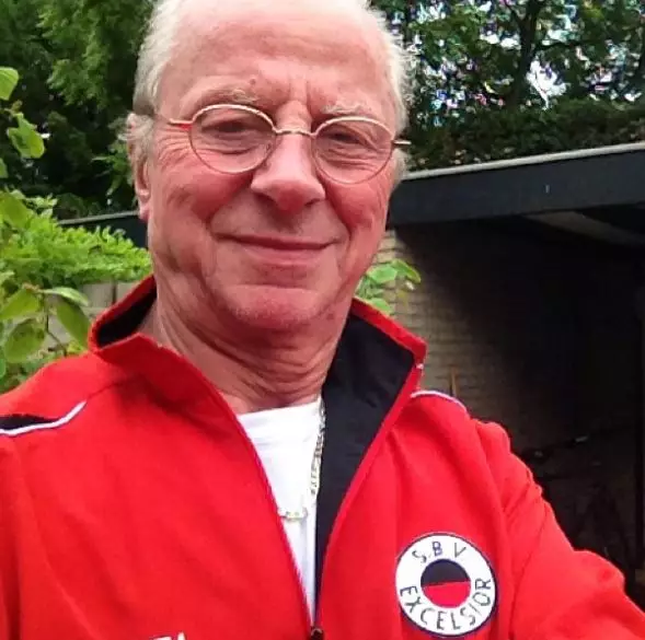 Potret ayah angkat Syahrini © 2020 brilio.net