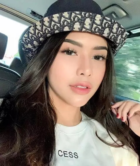 potret Rica Andriani istri mantan Kapolsek Kembangan © 2020 instagram.com potret Rica Andriani istri mantan Kapolsek Kembangan © 2020 instagram.com
