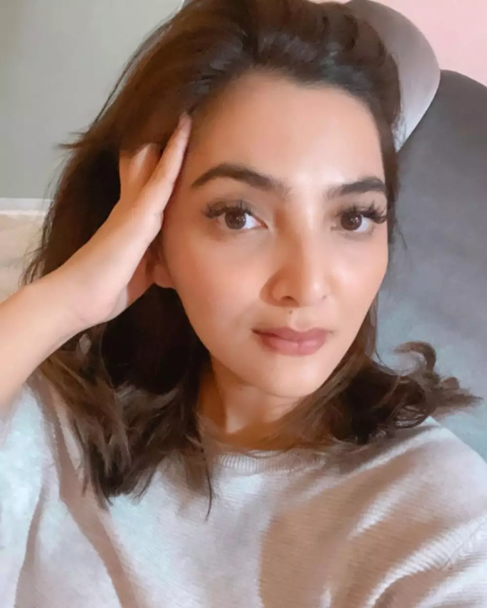 potret seleb natural di rumah © 2020 brilio.net potret seleb natural di rumah © 2020 brilio.net