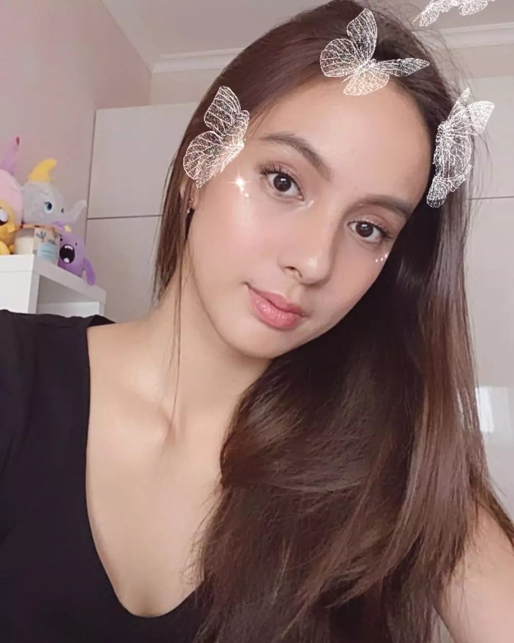 potret seleb natural di rumah © 2020 brilio.net potret seleb natural di rumah © 2020 brilio.net