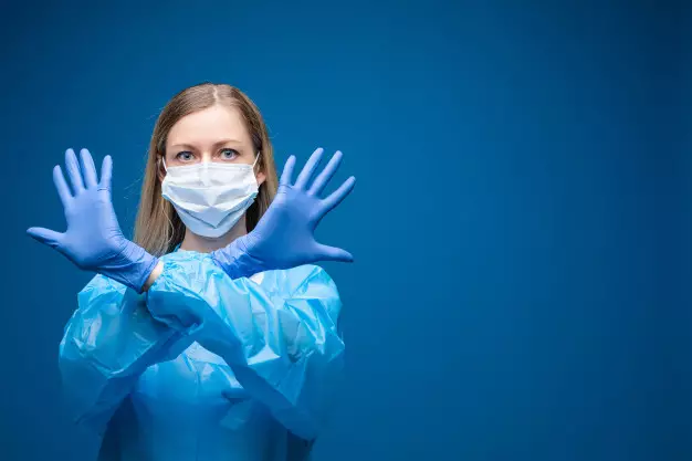 kegunaan disinfektan dan antiseptik © 2020 freepik.com kegunaan disinfektan dan antiseptik © 2020 freepik.com