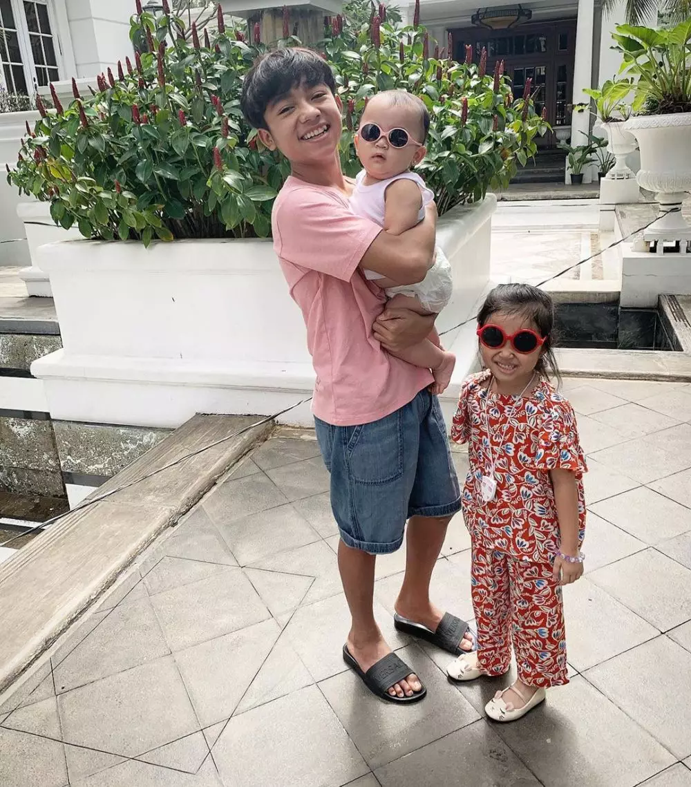 Potret keluarga Ruben di rumah saja instagram