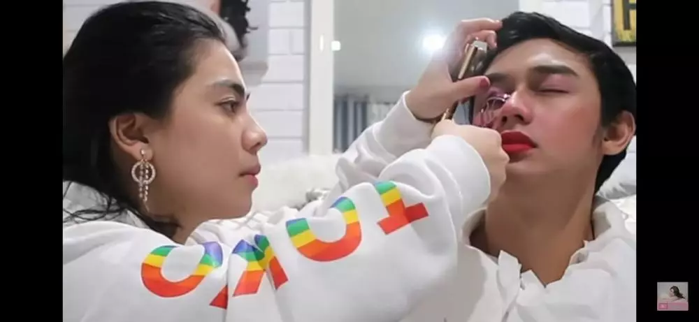 Caesar Hito didandani Felicya instagram