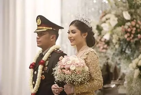 9 Fakta Kompol Fahrul & Rica Andriani, masa lalu hingga menikah © 2020 instagram.com