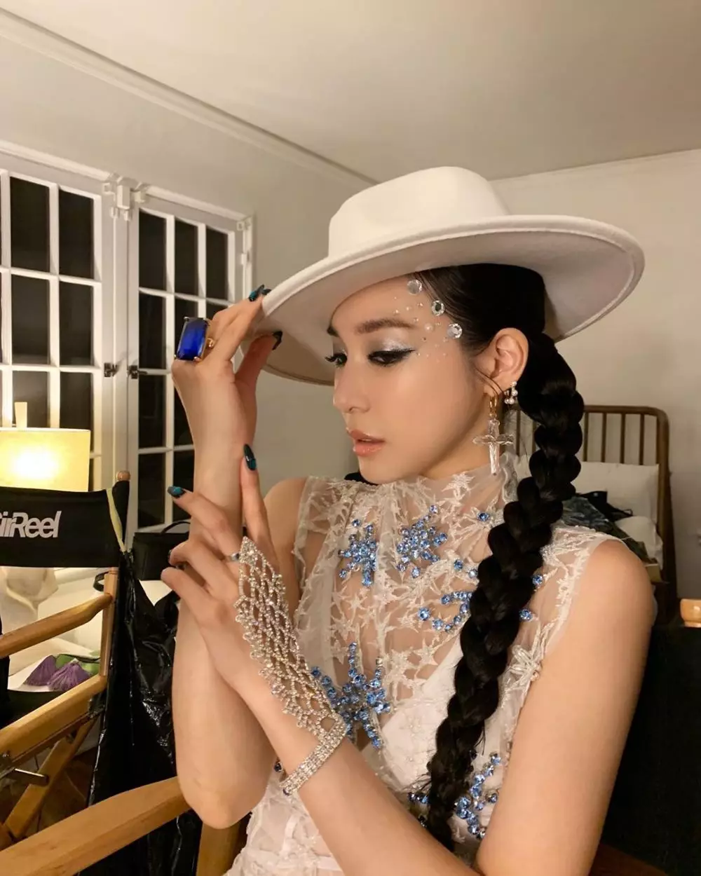 seleb korea rambut kepang Instagram