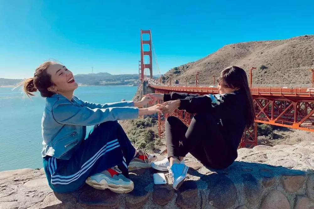 Beby Tsabina dan adik © 2020 brilio.net