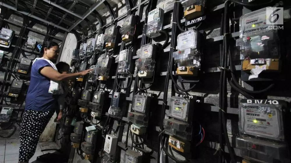 Juta pelanggan PLN nikmati token listrik gratis Liputan6.com Juta pelanggan PLN nikmati token listrik gratis Liputan6.com