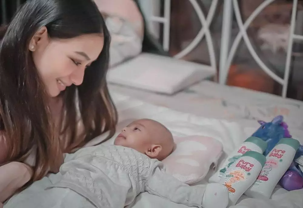 potret adzana bing slamet saat asuh anak instagram