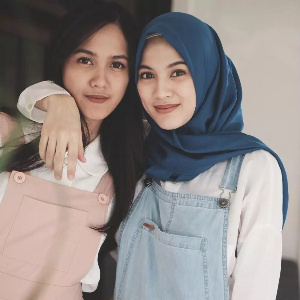 potret kompak Alyssa dan sang adik instagram