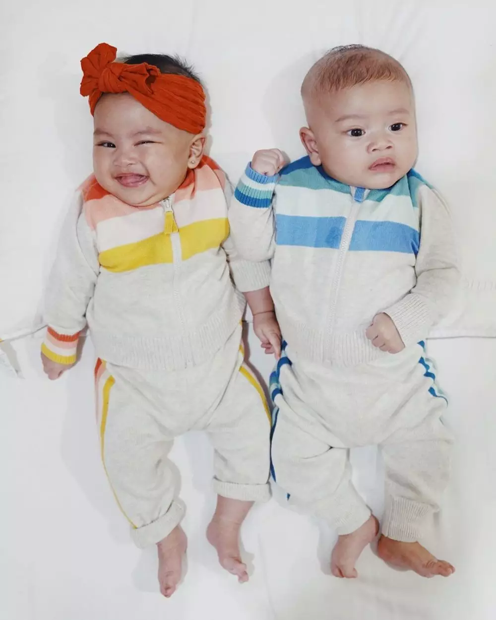 Gaya Zayn dan Zunaira pakai baju kembar Instagram Gaya Zayn dan Zunaira pakai baju kembar Instagram