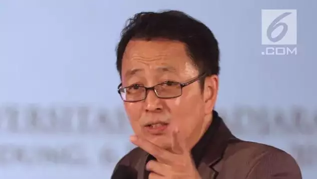 Perjuangan Tung Desem Waringin yang positif Covid-19 liputan6.com