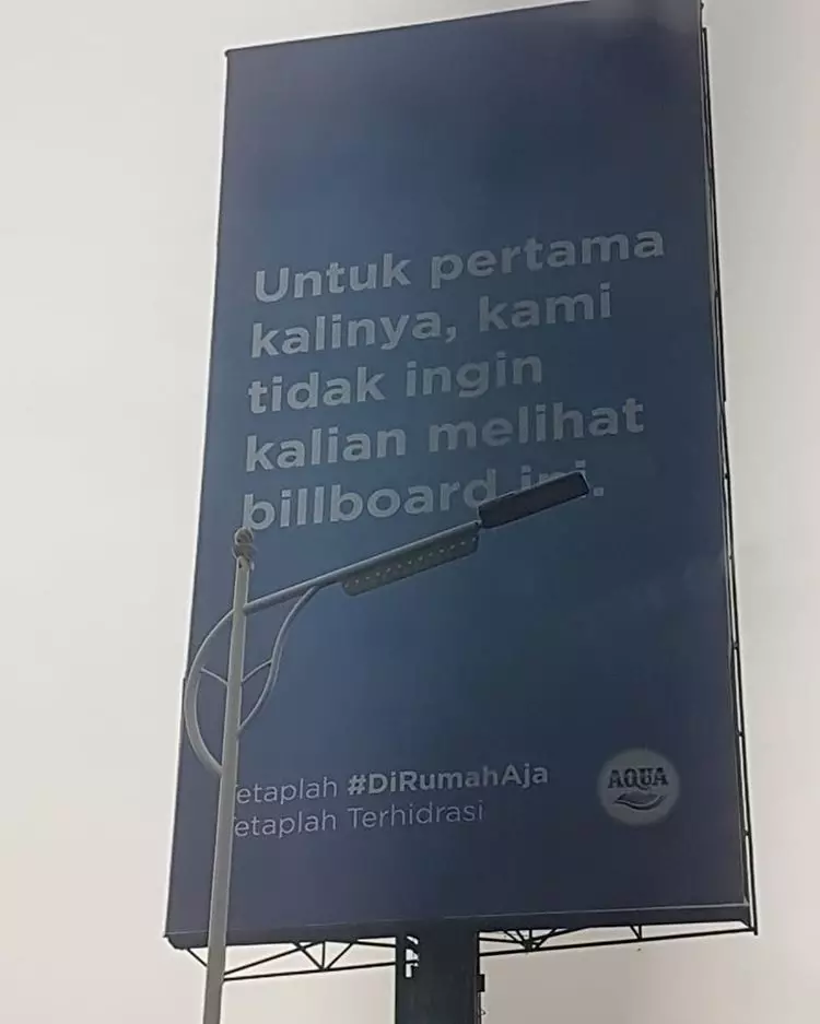 Tulisan di 16 baliho ini kreatifnya bikin dahi berkerut Berbagai sumber Tulisan di 16 baliho ini kreatifnya bikin dahi berkerut Berbagai sumber