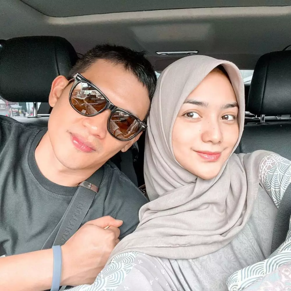 pasangan seleb tak jadi kekasih di sinetron berbagai sumber