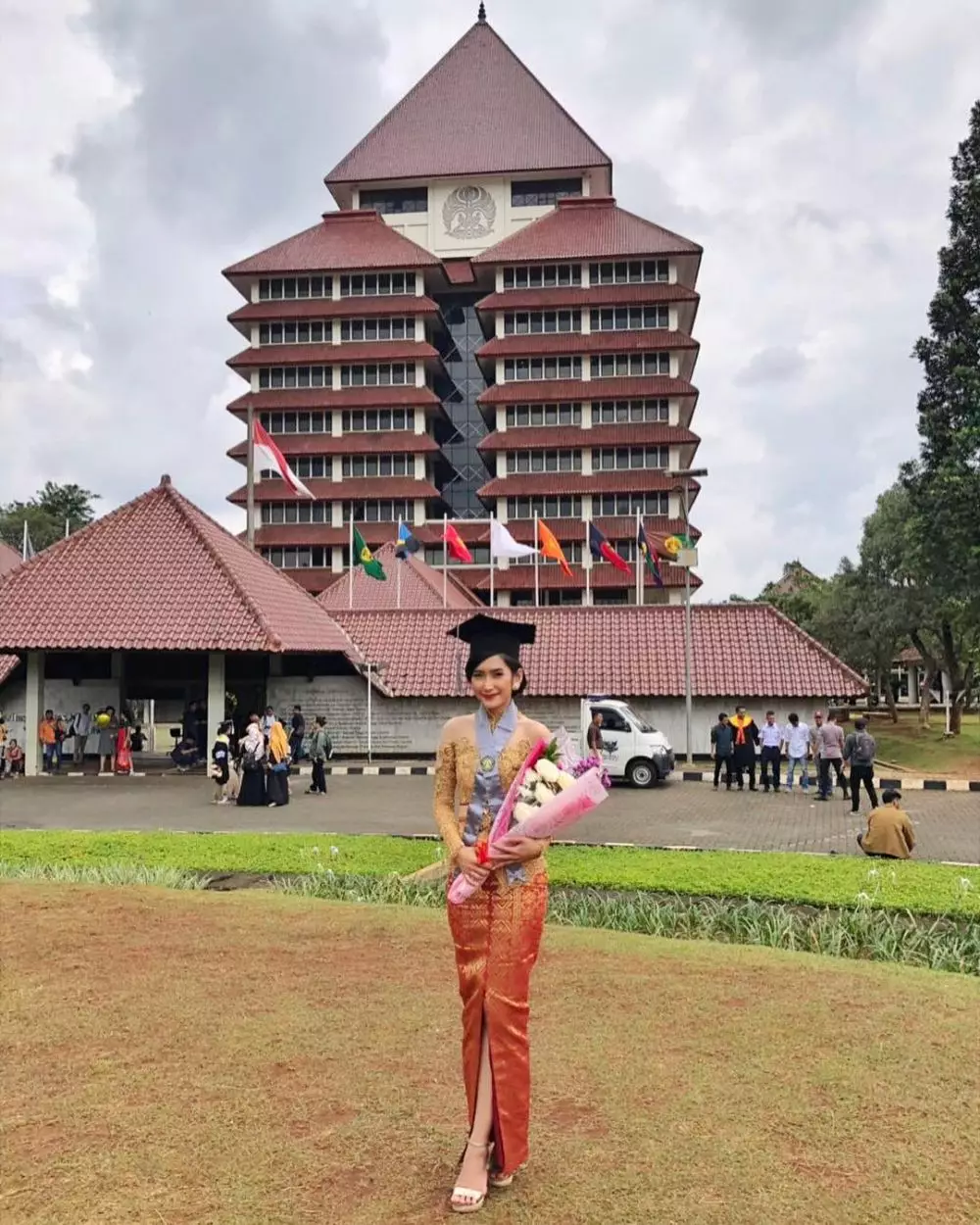 potret terkini zora vidyanata instagram