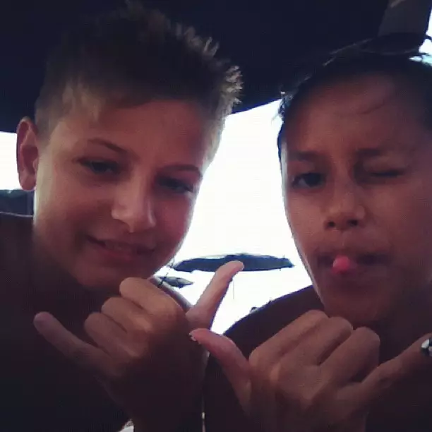 Lia Waode dan anak tiri instagram Lia Waode dan anak tiri instagram