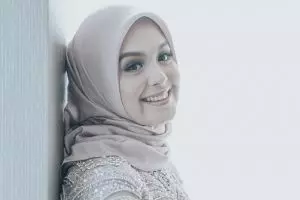 Bersiap nikah saat pandemi corona, Vebby Palwinta tunda resepsi